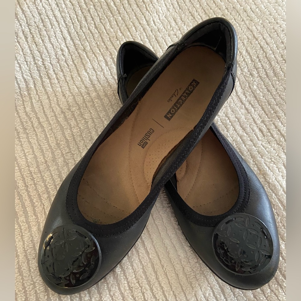 Clarks Black Leather Ballet Flats with Embellishment